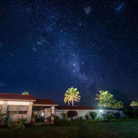 Maru Lodge Hanga Roa Exterior photo